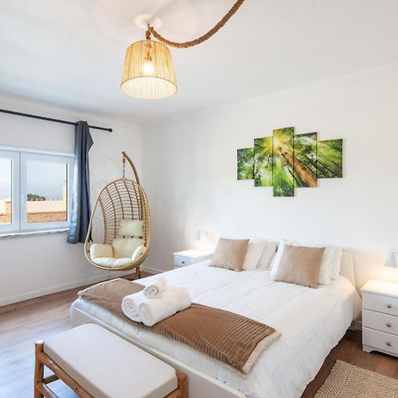 Silver Coast Apartments Tulip アトウギア・ダ・バレイア エクステリア 写真